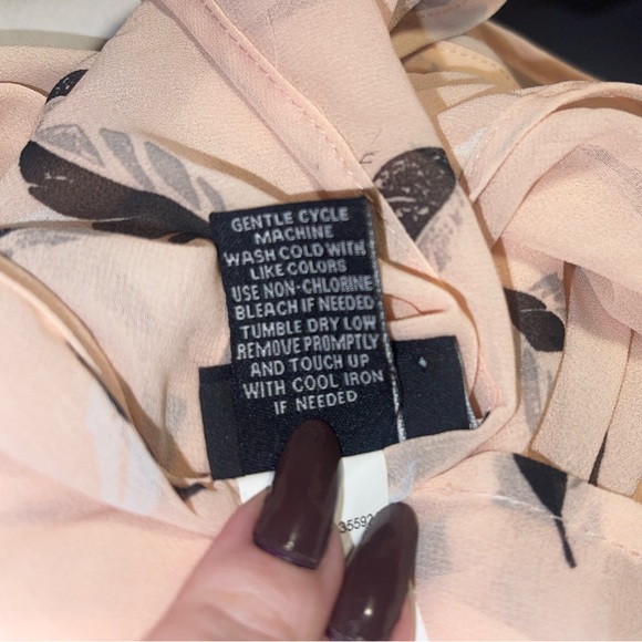 Torrid Light Pink with Feathers Sheer Cover Tank Top Size 4 - Picture 5 of 5